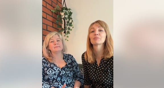 Cathy ja Bella räägivad kärgpere arenguetappidest – Kodu Soomes Podcast